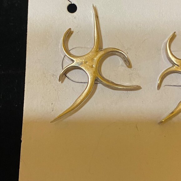 1" x .75" Sterling Silver 925 Star Figure Modern Earrings - Picture 3 of 7